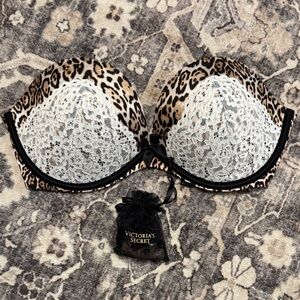 Victoria's Secret Very Sexy Convertible Push-Up Bra